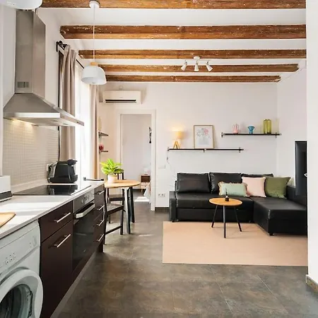 Almirall 52 Apartment
